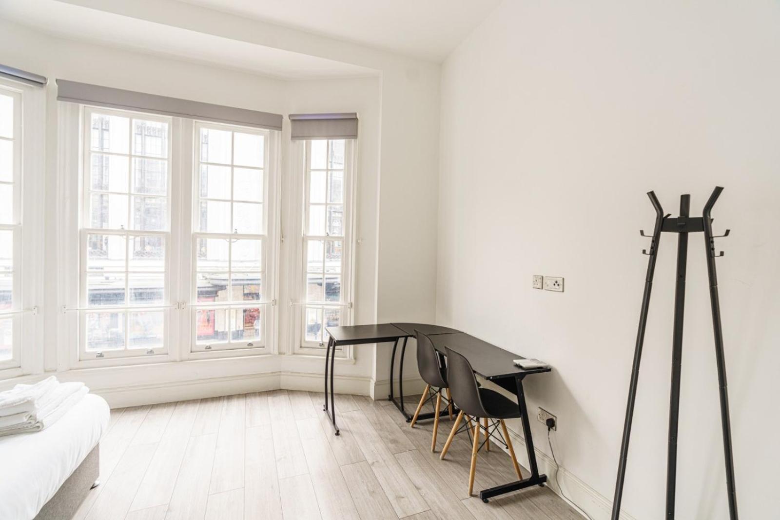 The Apartments Kensington High Street Londres Extérieur photo