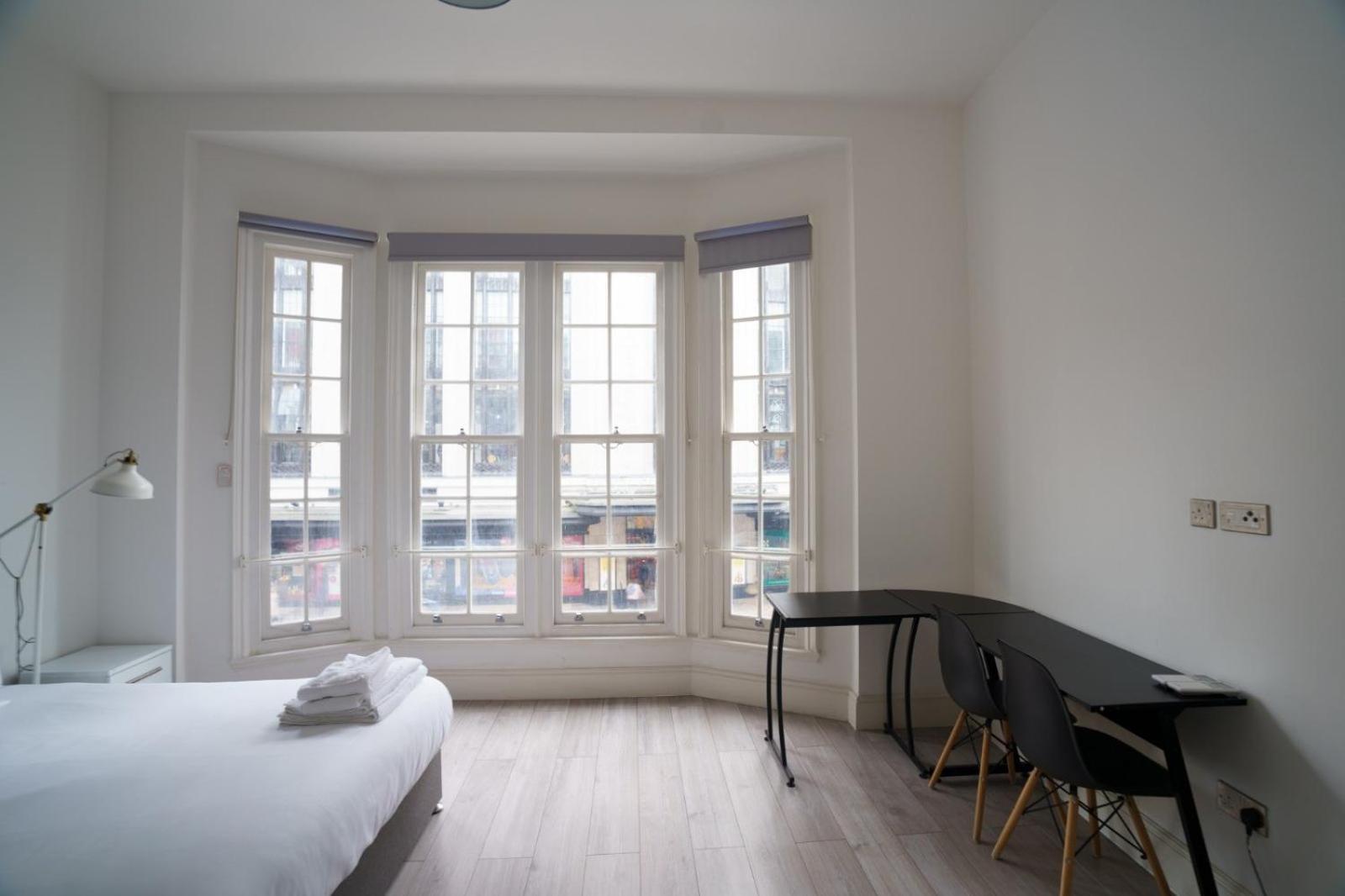 The Apartments Kensington High Street Londres Extérieur photo