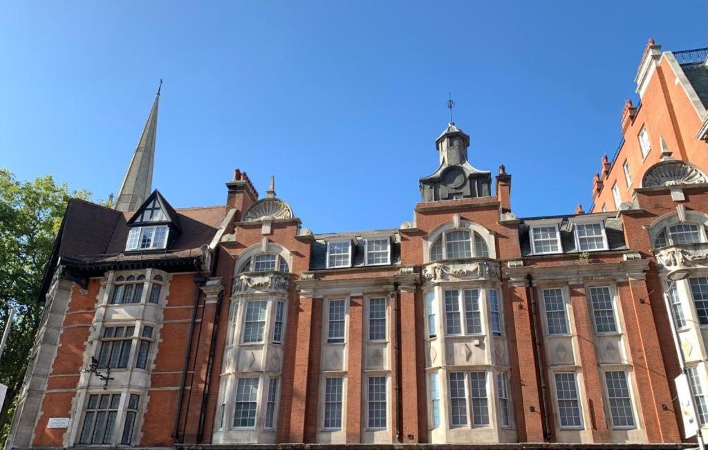 The Apartments Kensington High Street Londres Extérieur photo