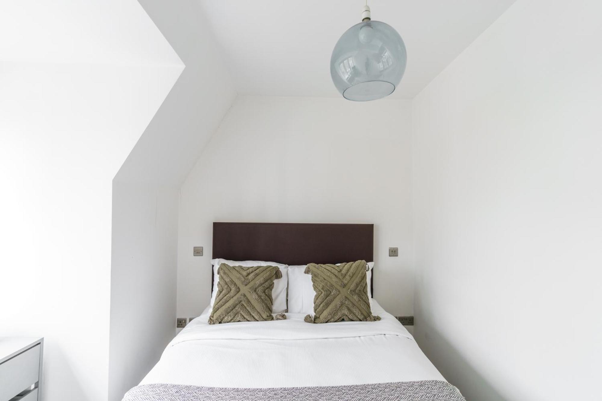 The Apartments Kensington High Street Londres Extérieur photo