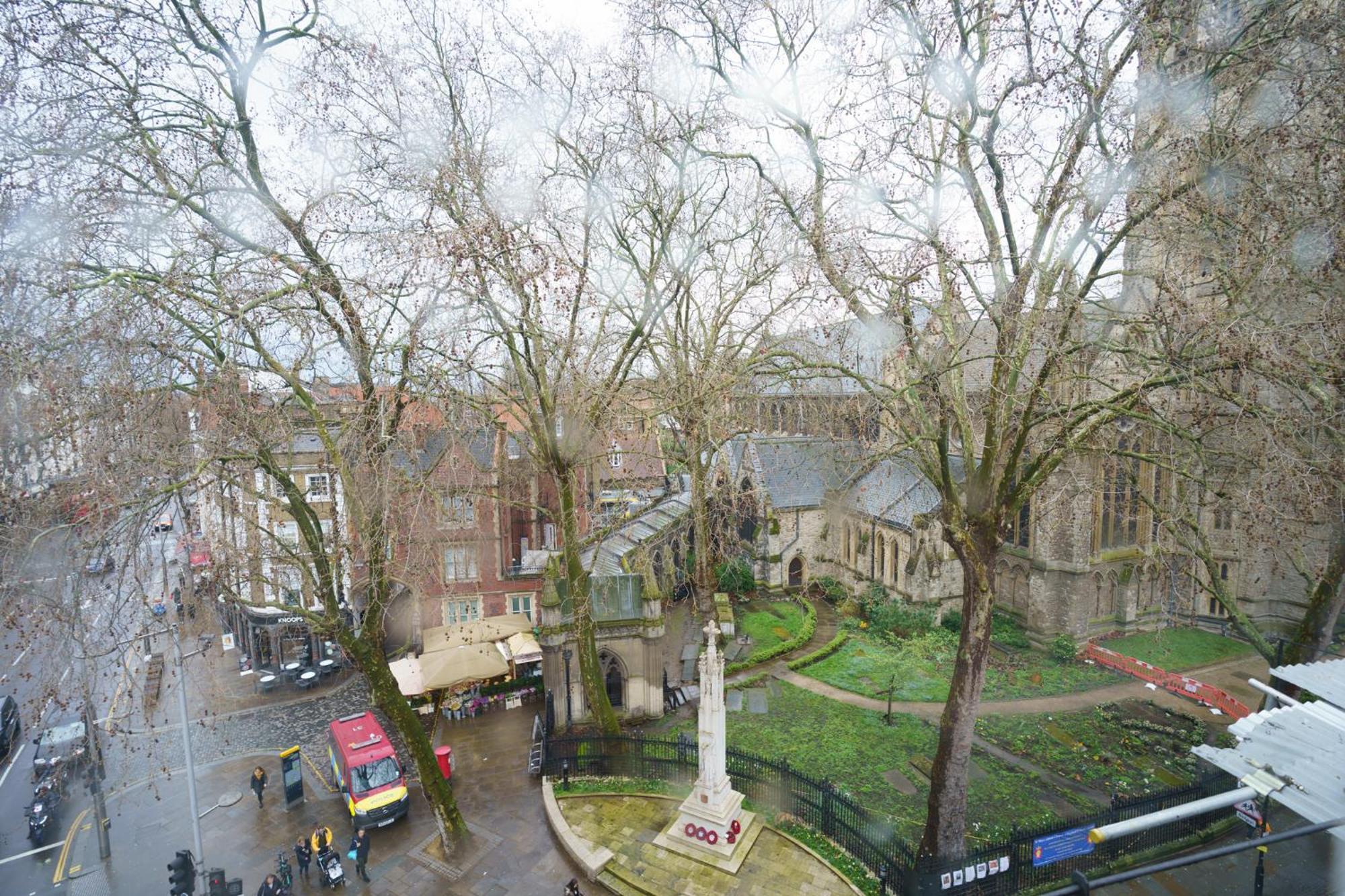 The Apartments Kensington High Street Londres Extérieur photo